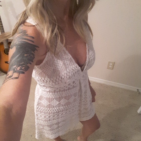 J. VALDI cover-up - Picture 2 of 7